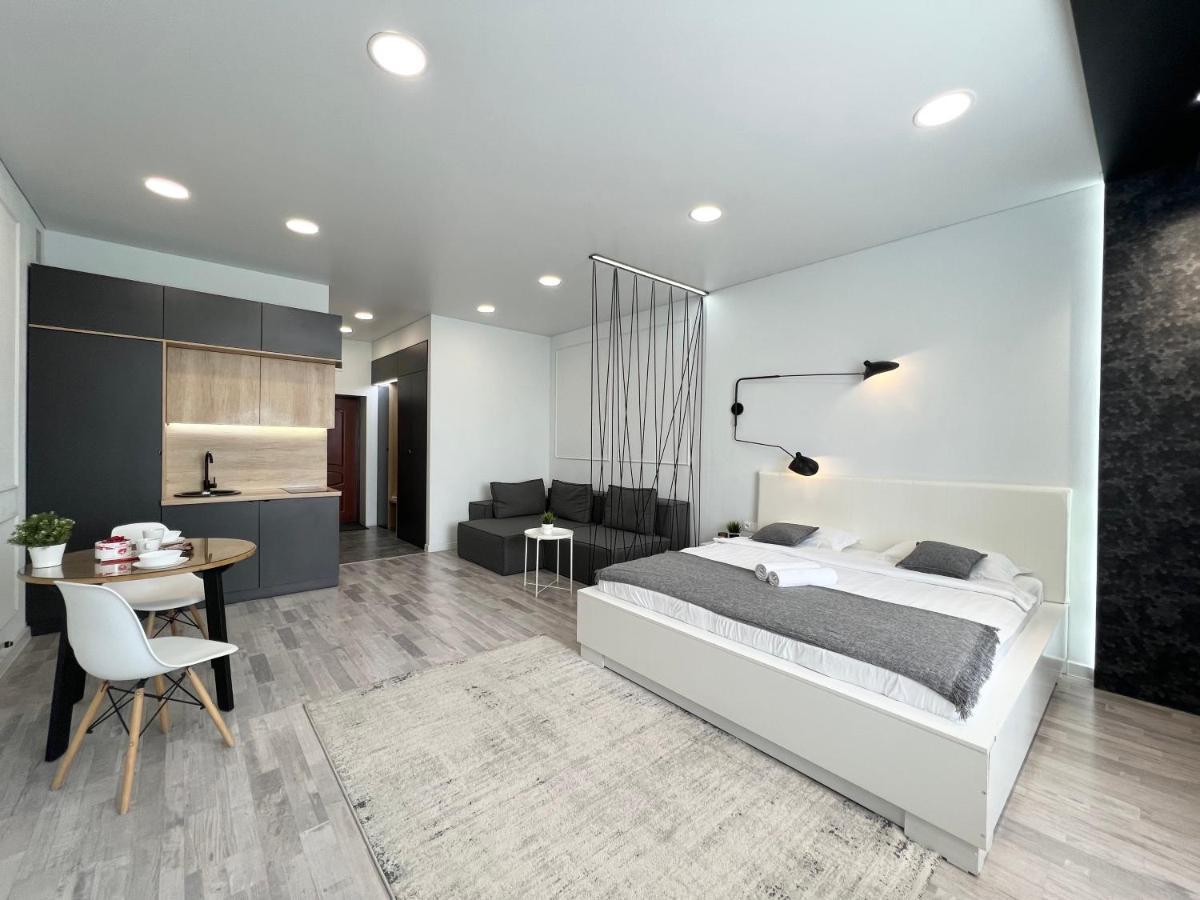 Апартаменты Lux Pawlodar Exterior foto