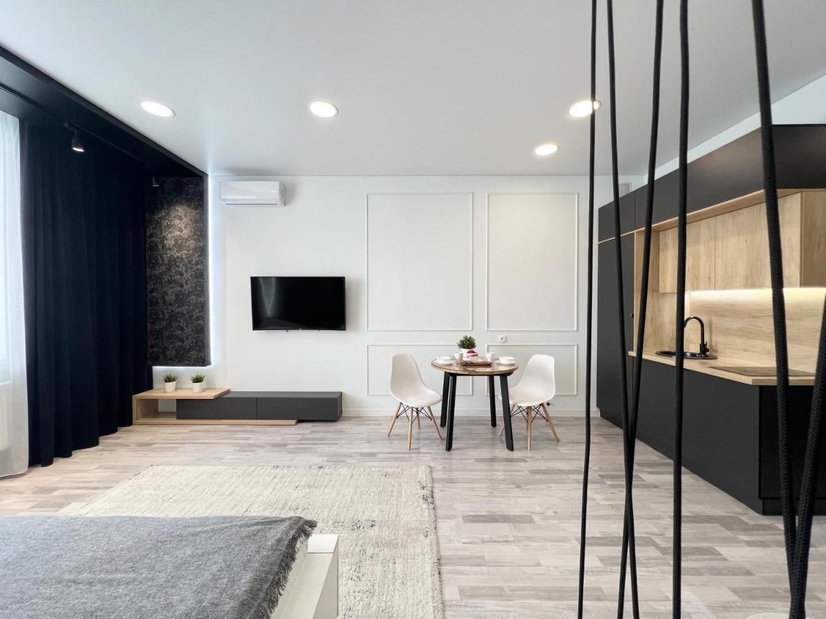 Апартаменты Lux Pawlodar Exterior foto